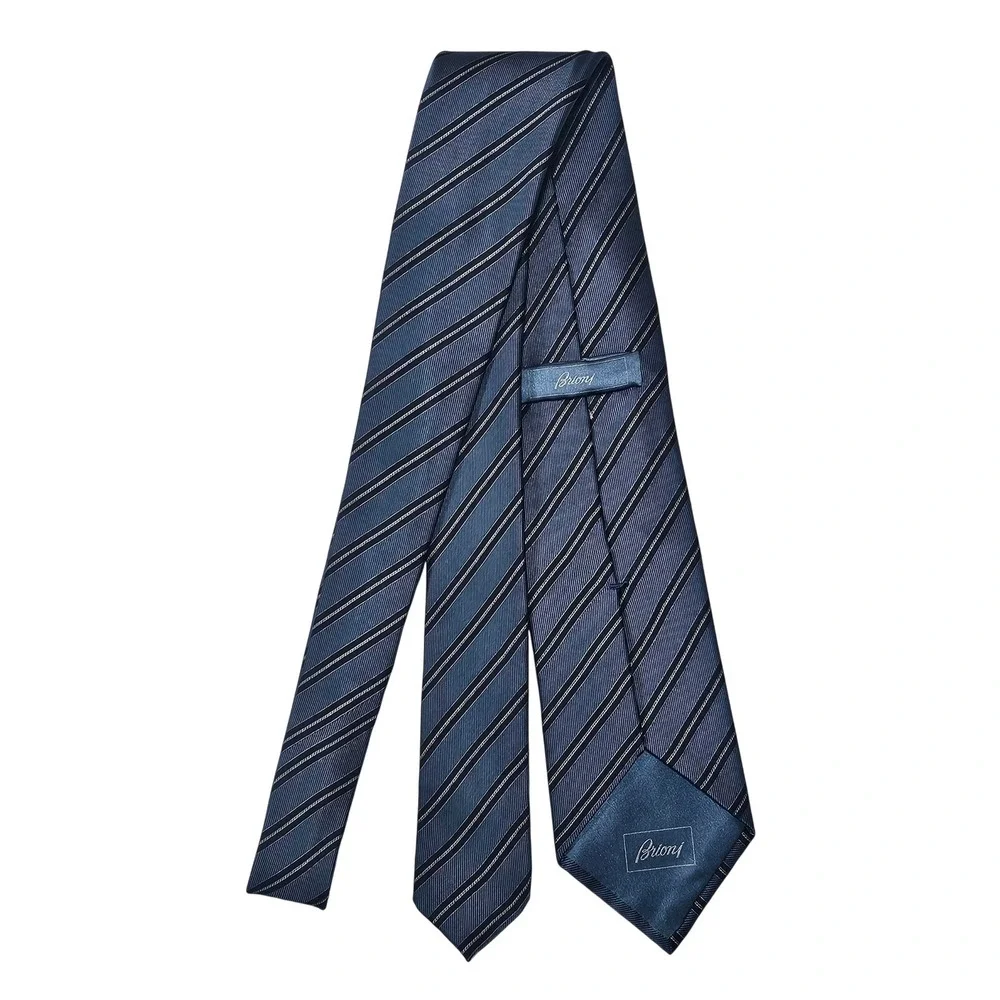 Brioni Blue Black Striped 100% Silk Necktie Hand Made in Italy‎ Classic EUC